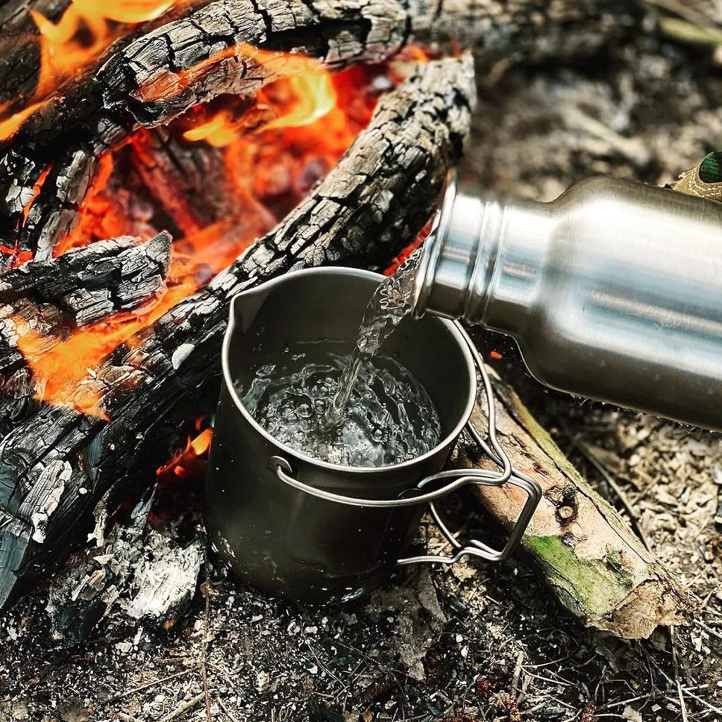 eau potable en situation de survie,purification de l'eau en survie avec et sans pierre à feu,bouillir l'eau