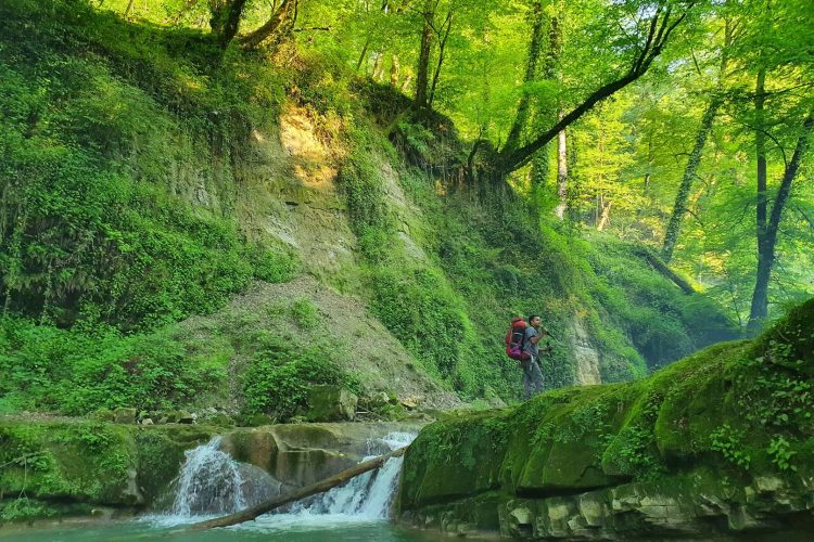 Un aventurier dans la nature